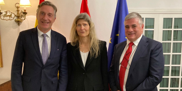 La Embajada de Austria alberga la celebración del 25º aniversario de MED-EL en España