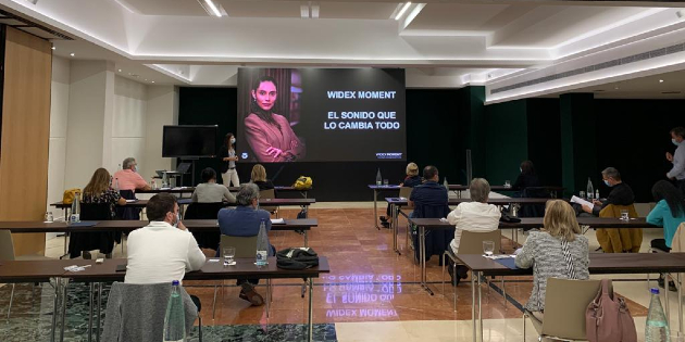 La gira de formación Widex MOMENT llega a 200 profesionales en Andalucía, Cataluña, Madrid, Valencia, Galicia y el País Vasco La gira de formación Widex MOMENT llega a 200 profesionales en Andalucía, Cataluña, Madrid, Valencia, Galicia y el País Vasco