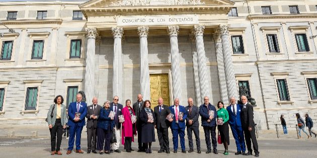 Presentado en el Congreso el I Libro blanco sobre los implantes cocleares en adultos y ancianos